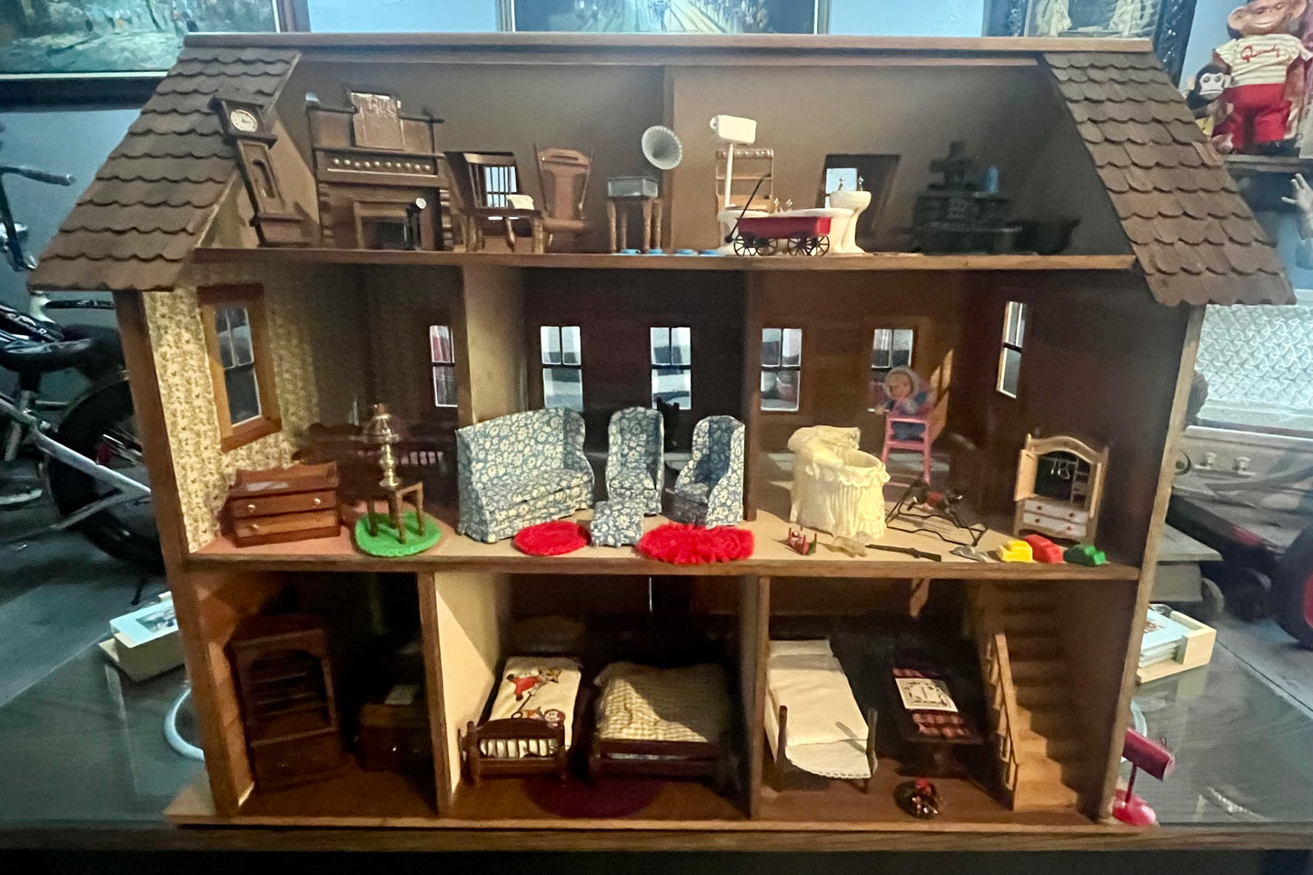 Vintage Doll House