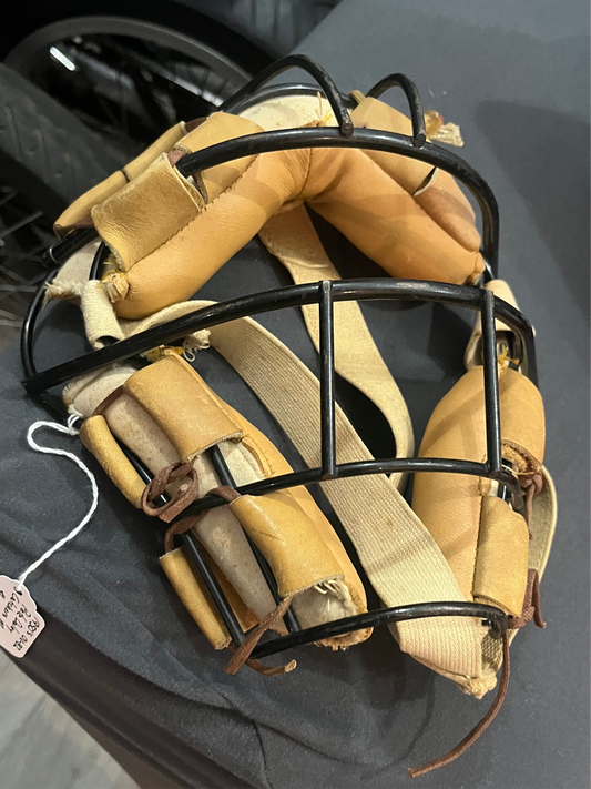 Pete Daley Catchers Mask