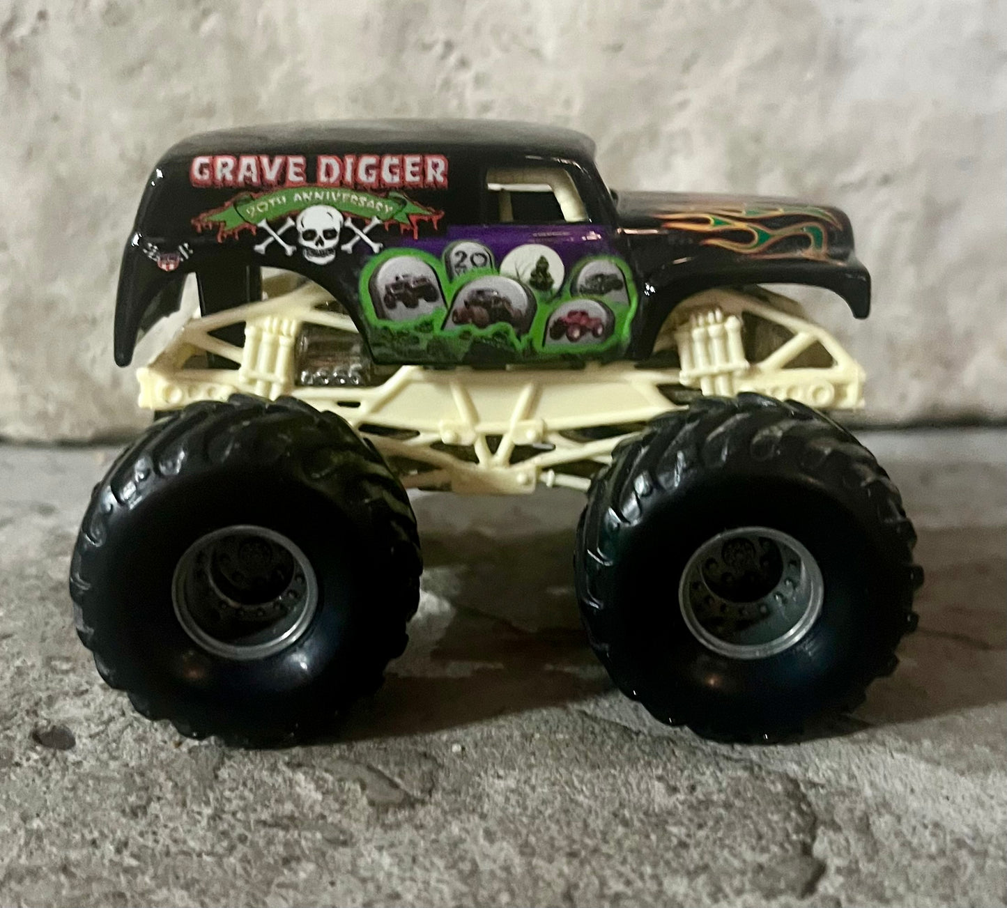 Grave Digger Hot Wheels